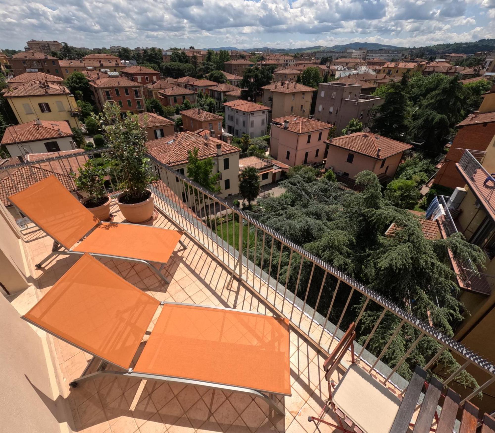Bellavista Panoramic Terrace Appartamento Con Terrazza Zona Sant Orsola Bologna Esterno foto